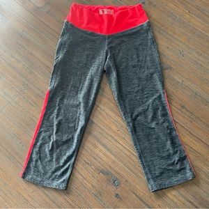 New Balance size S gray and fluorescent pink Capri athletic leggings